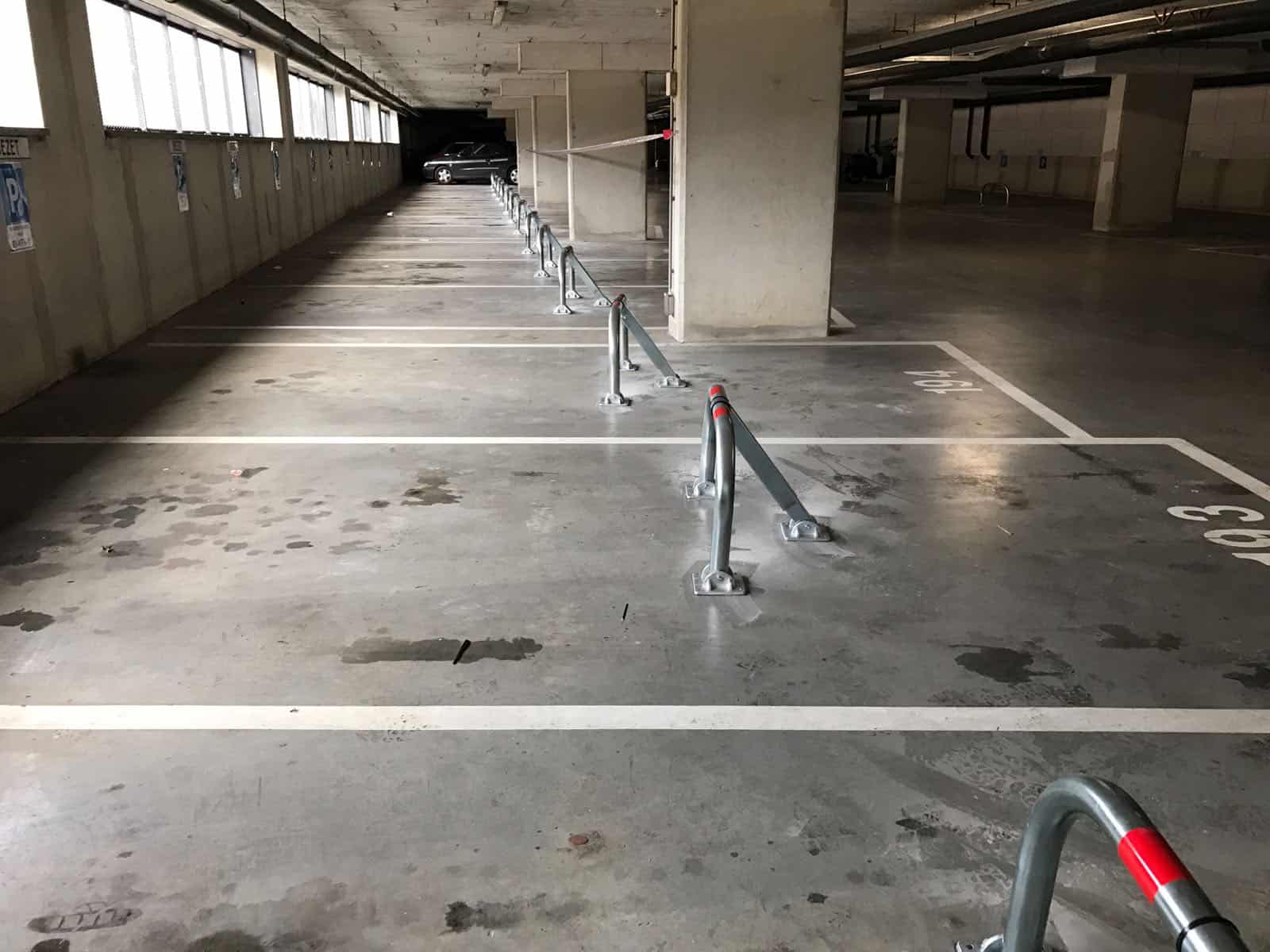 Parkeerbeugel zonder boren laten monteren